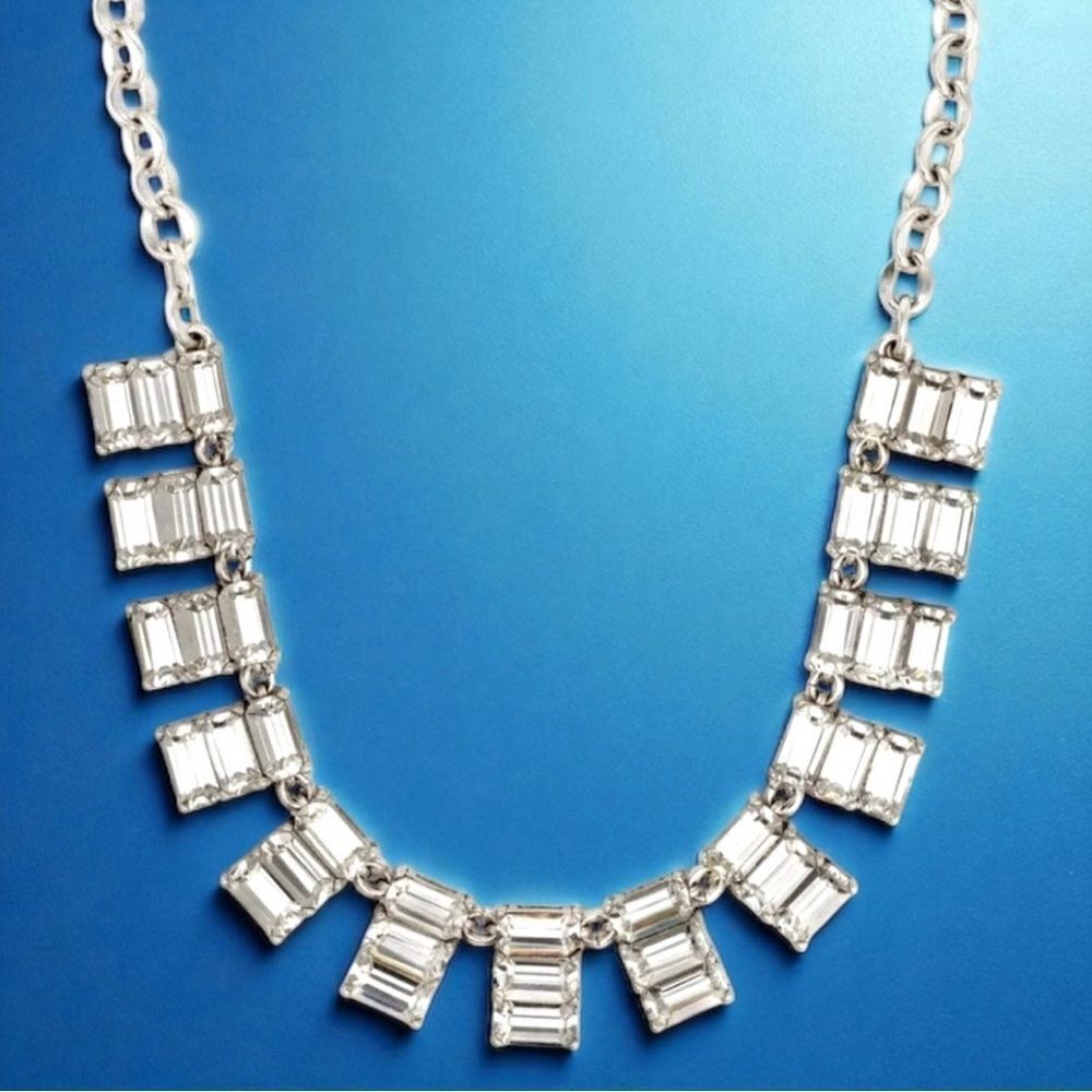 Stella & Dot Zsa Zsa Rhinestone Statement Necklace Silver